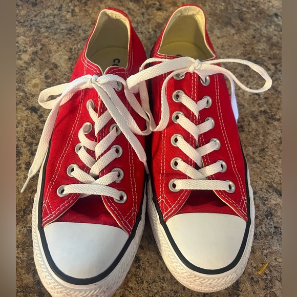 Converse Shoes - Red Converse Womans size 8.5 Mens size 6.5